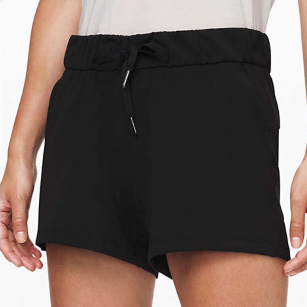 On the fly Lululemon